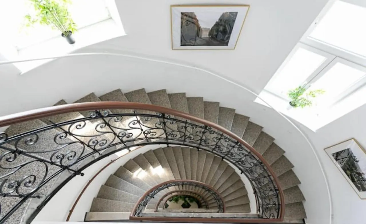 Gelassener Aufenthalt L Lf9 Vienna Austria